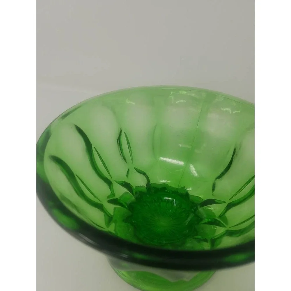 Vtg Westmoreland footed compote dish green bowl